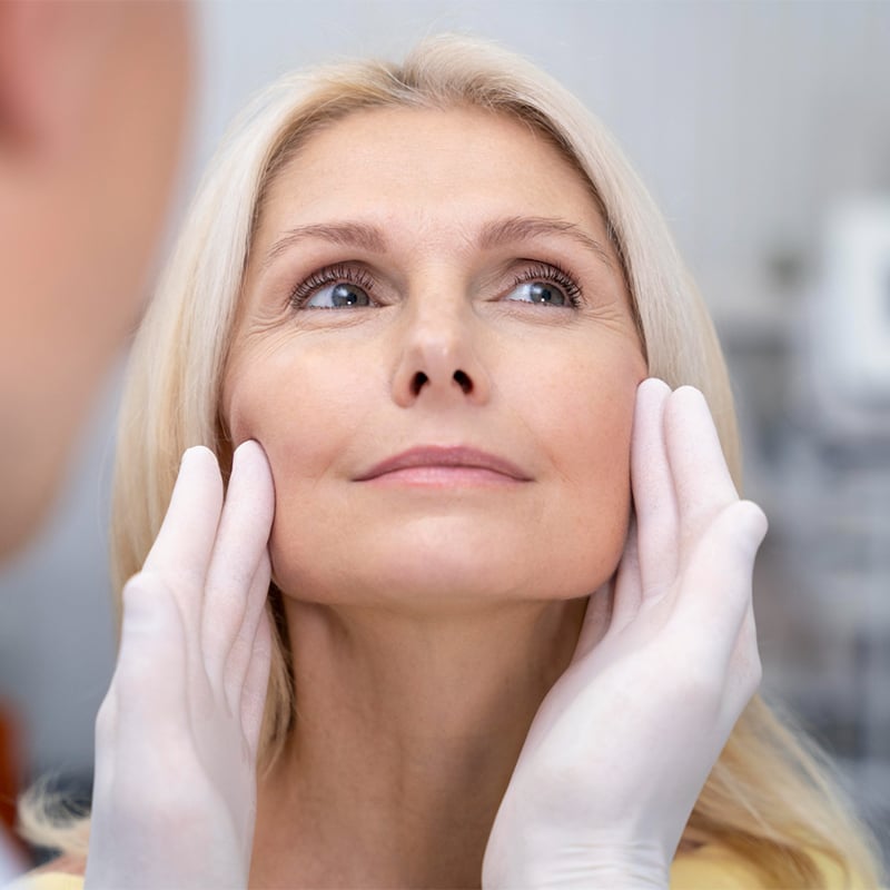 Lifting du visage sans chirurgie en Turquie