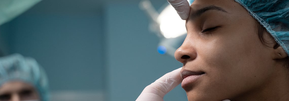 Un guide complet sur la rhinoplastie et la chirurgie